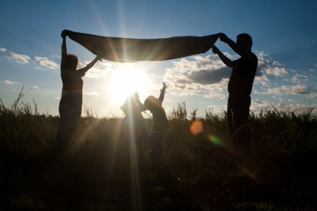 creative-family-portrait-photographer