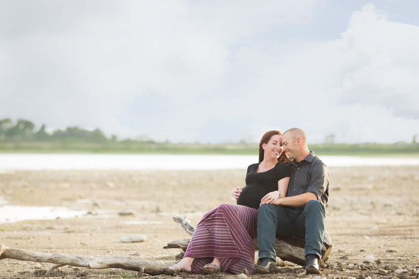 Maternity Couples Portraits in Belton