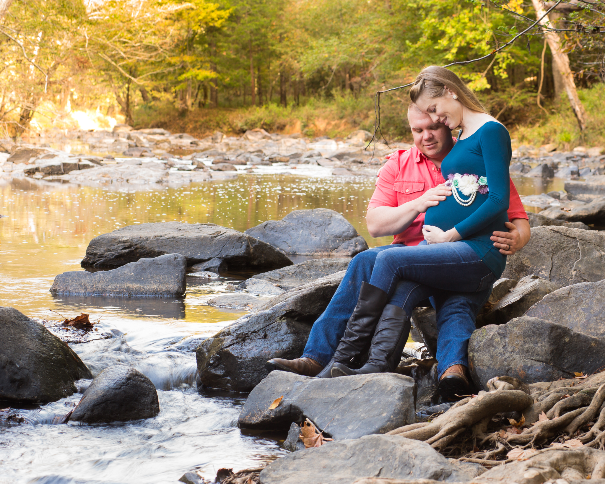 Maternity Portraits by the Eno River