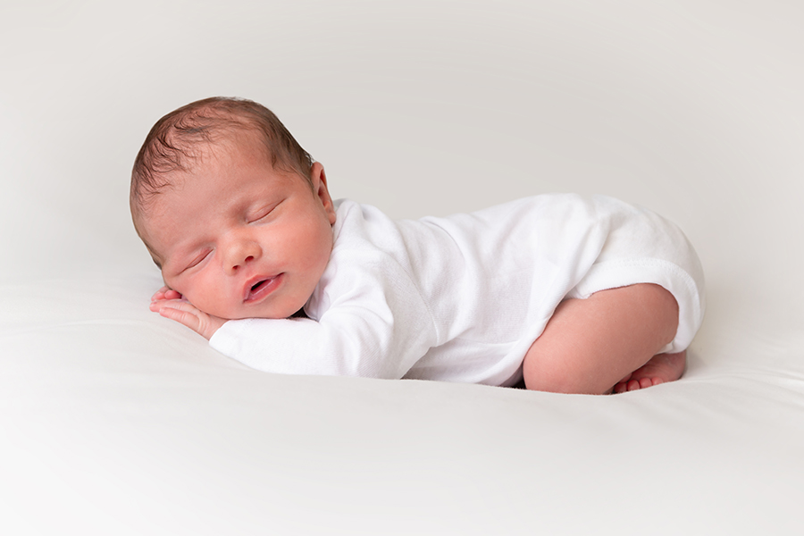 Minimalist Newborn Portrait by Mebane Baby Portrait Photographer